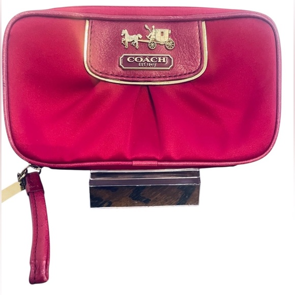 Coach Handbags - Coach Vintage Amanda Satin genuine leather wristlet/phone case